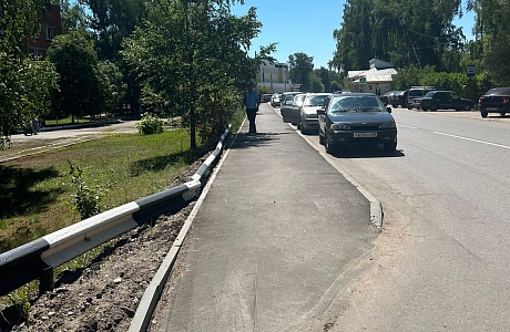 В Нижнем Ломове продолжается благоустройство общественной территории В Нижнем Ломове продолжается благоустройство общественной территории